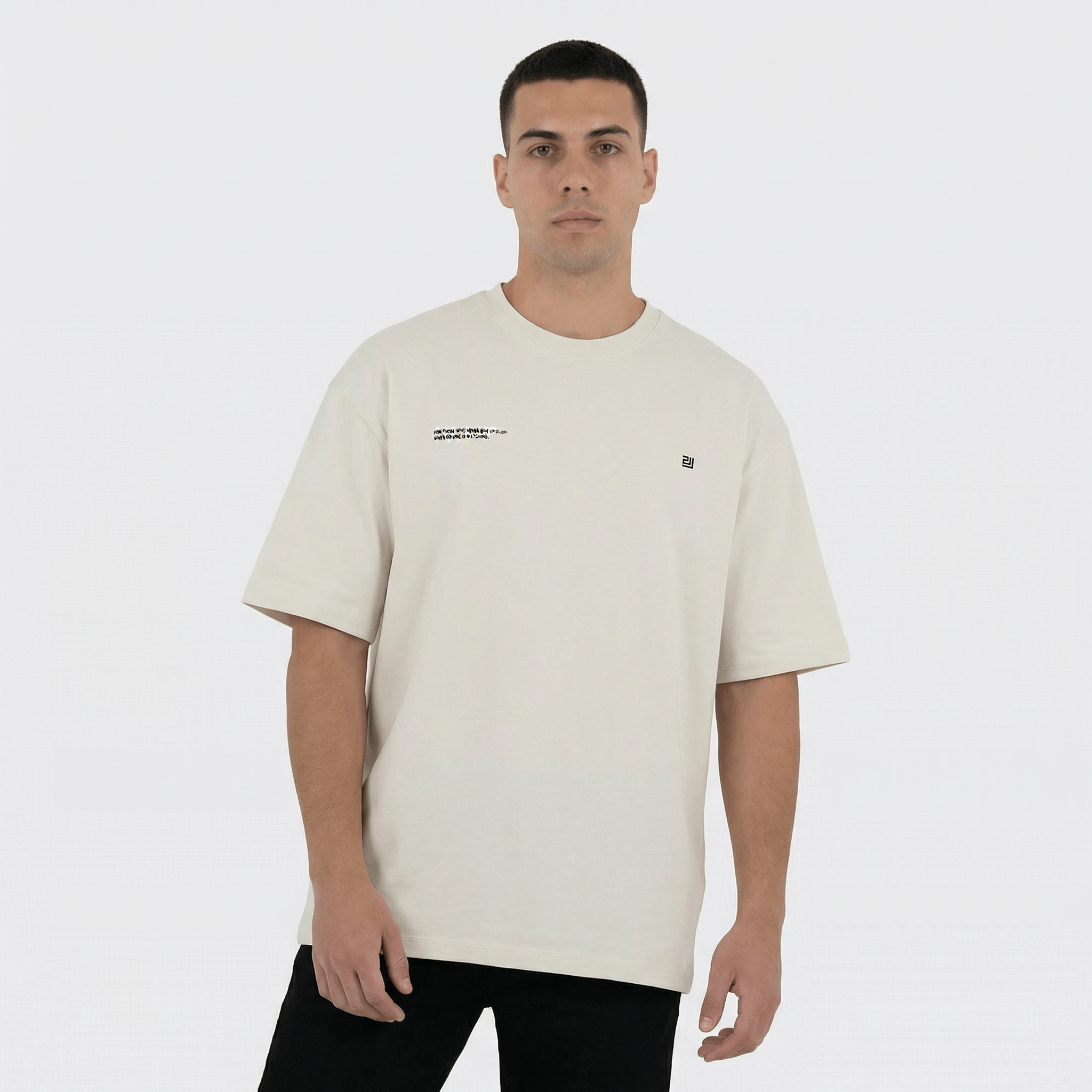 freepik__a-professional-ecommerce-studio-photography-of-a-f__32988