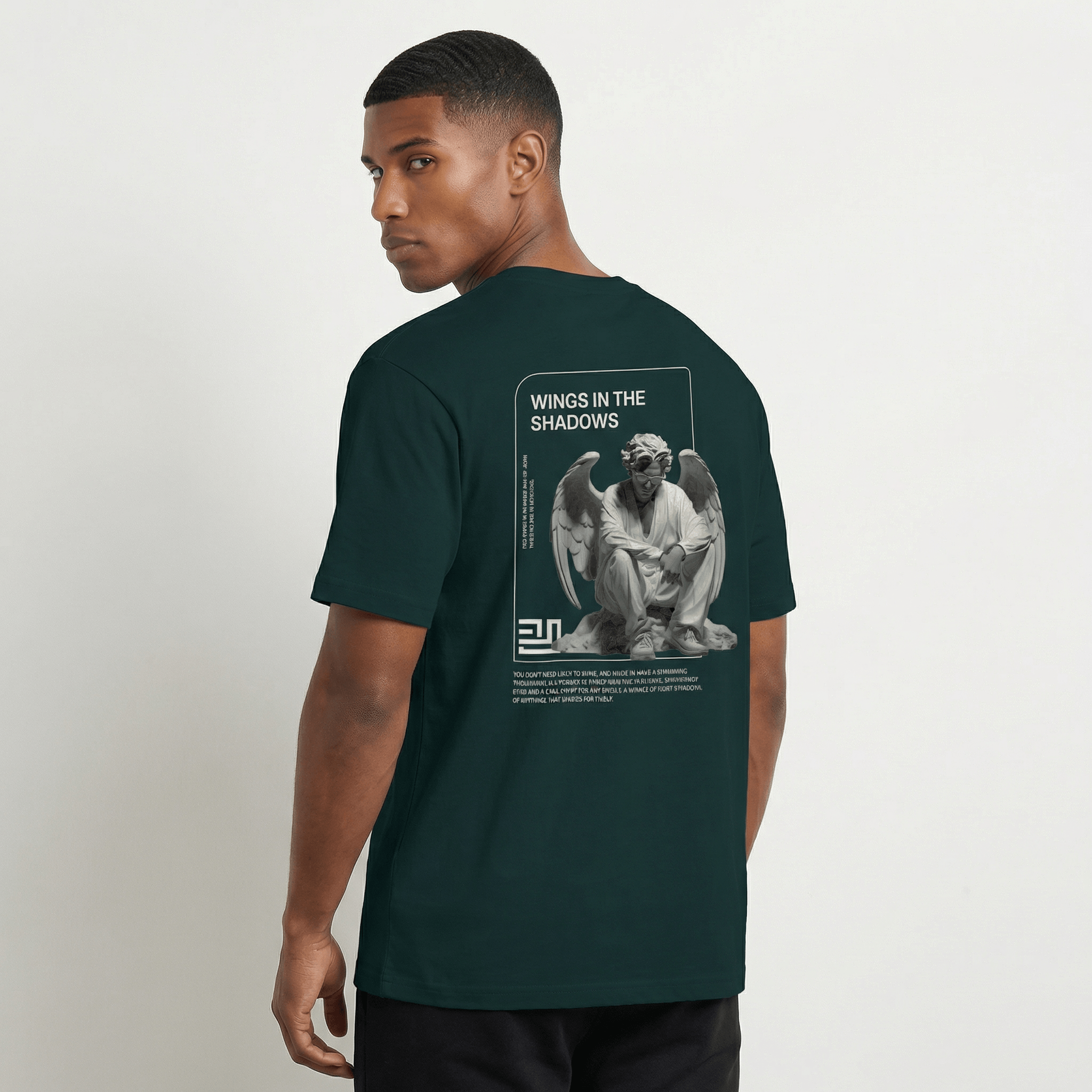 freepik__a-professional-ecommerce-studio-photography-of-a-m__32999