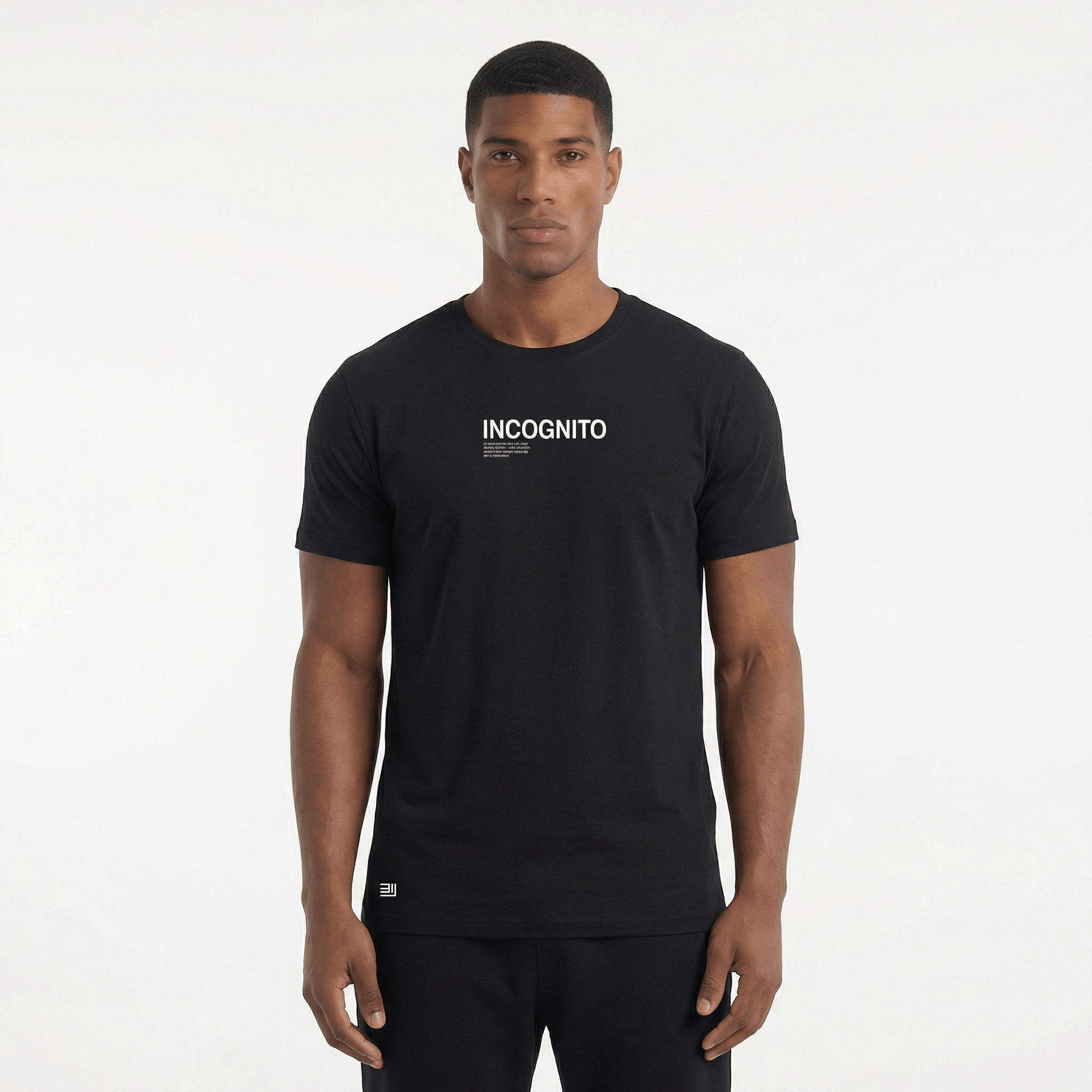 freepik__a-professional-ecommerce-studio-photography-of-a-m__33011