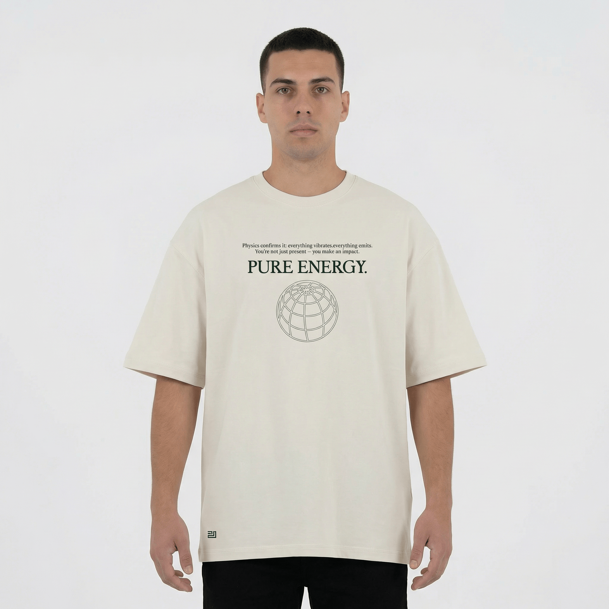 freepik__a-professional-ecommerce-studio-photography-of-a-m__38285