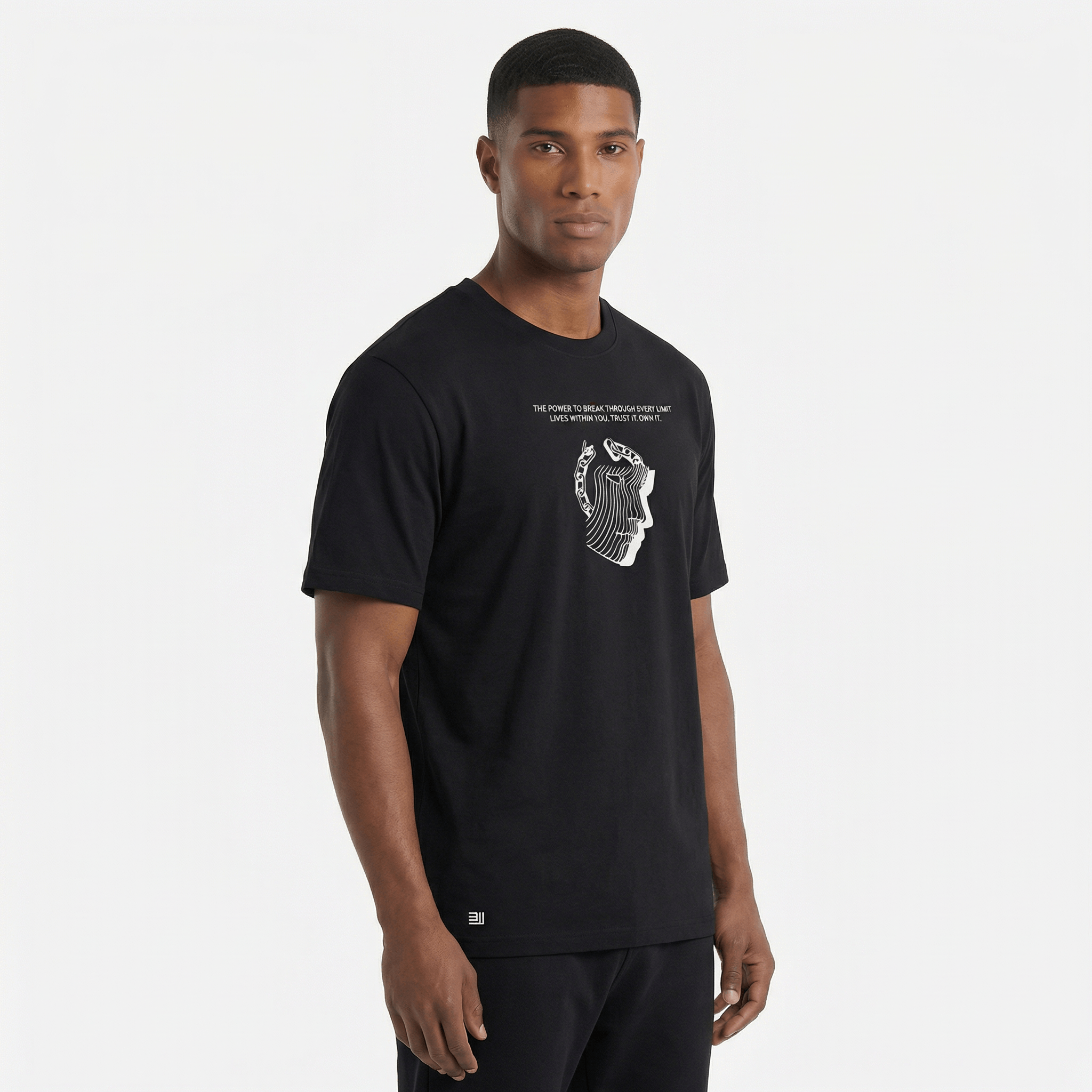 freepik__a-professional-ecommerce-studio-photography-of-a-m__52179