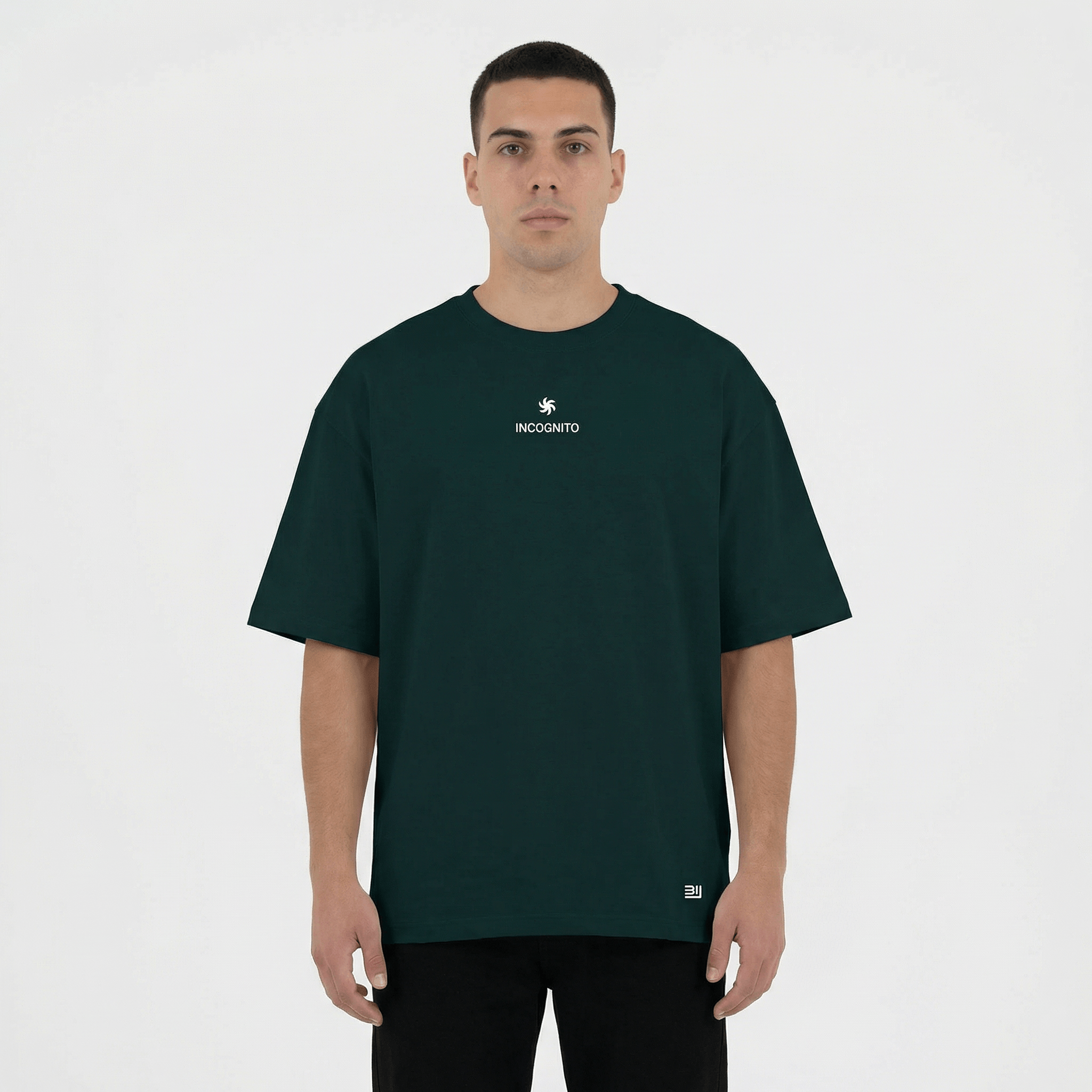 freepik__a-professional-ecommerce-studio-photography-of-a-m__52181