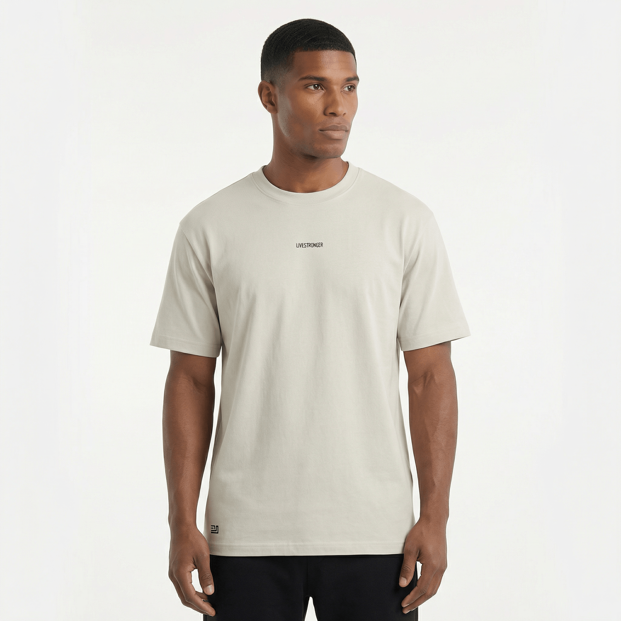 freepik__a-professional-ecommerce-studio-photography-of-a-m__52211