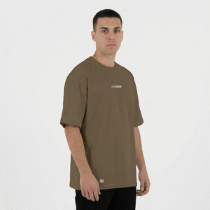 freepik__a-professional-ecommerce-studio-photography-of-a-m__52216