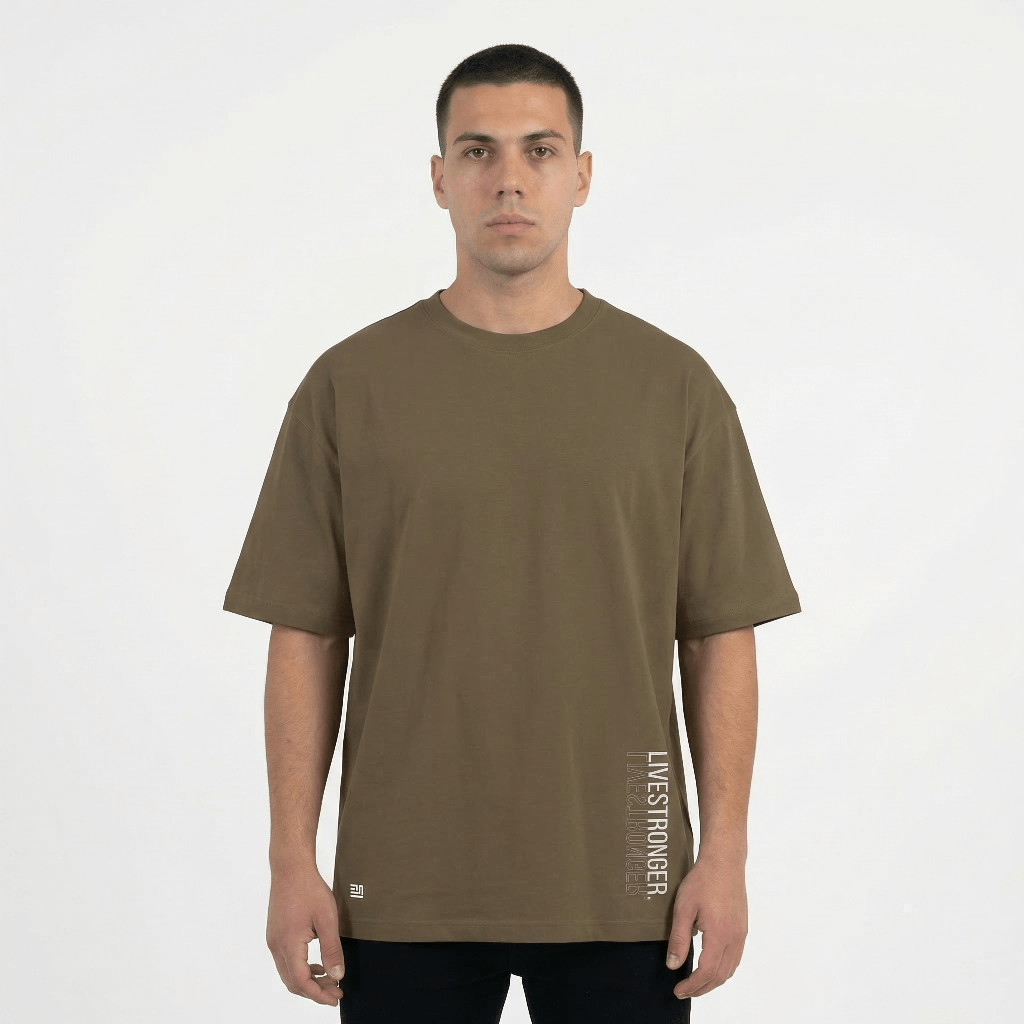 freepik__a-professional-ecommerce-studio-photography-of-a-m__55836