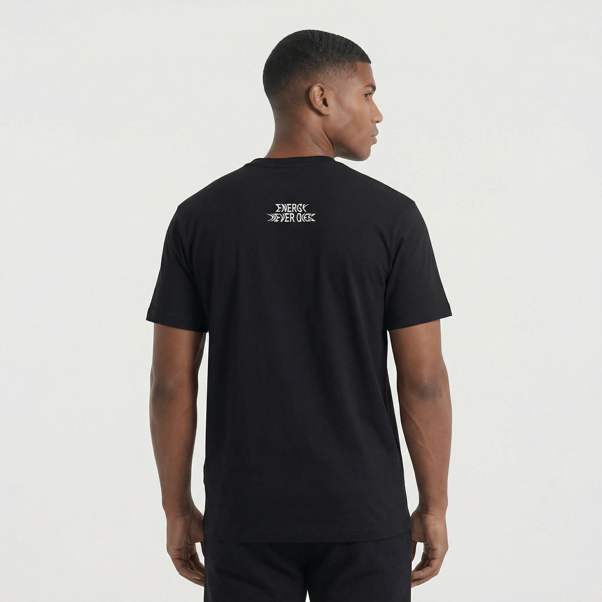 freepik__a-professional-ecommerce-studio-photography-of-a-m__55883